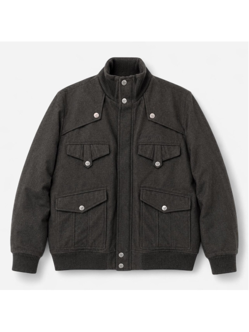 Coogi men's short jacket/coat in size XL

Coogi men's short jacket/coat in size